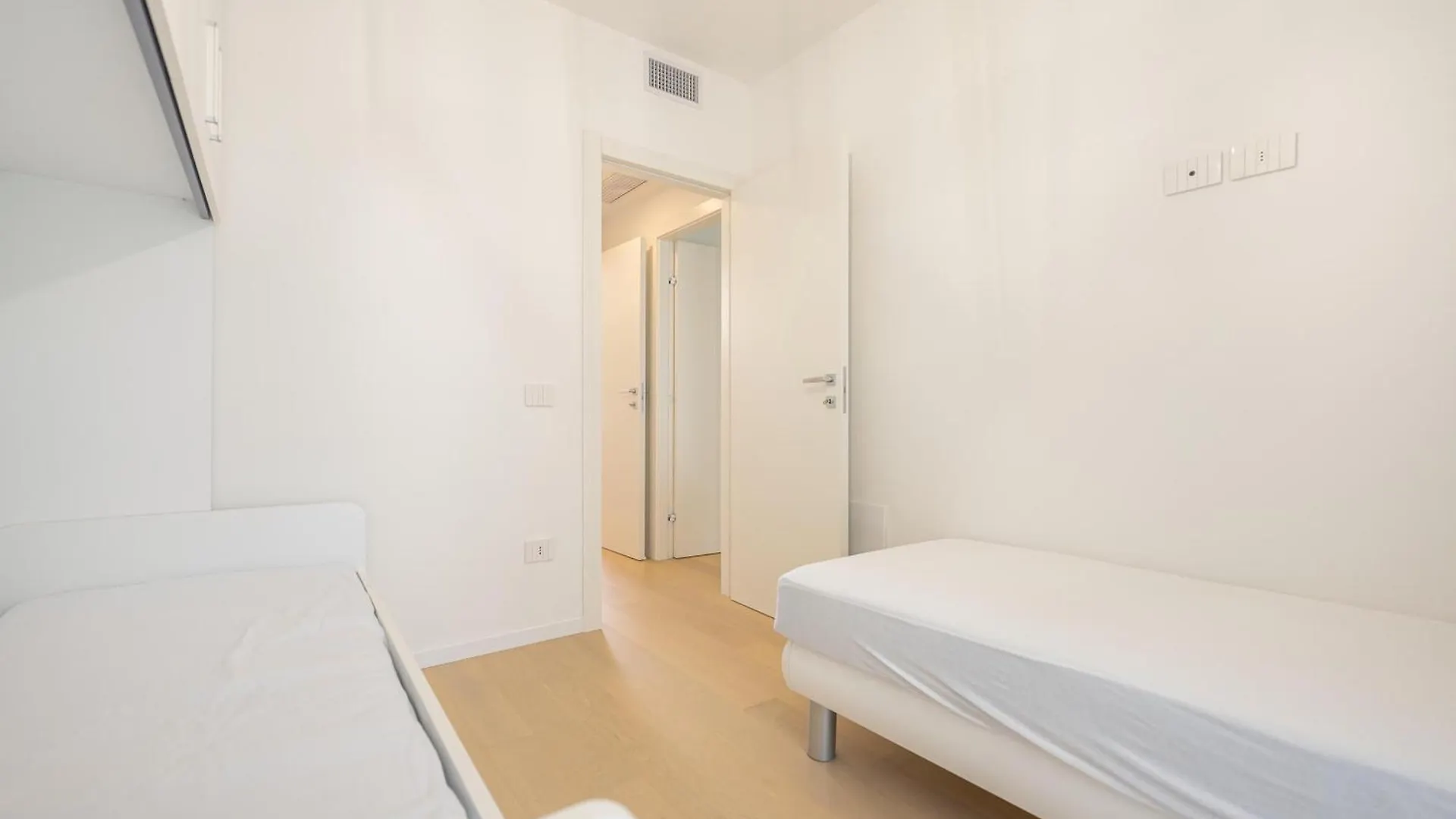 Wave Island Tent A23 Lido di Jesolo 0*,